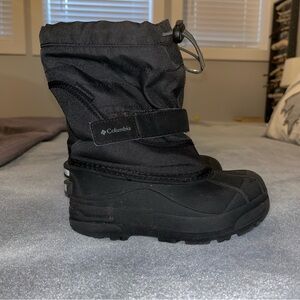 Boys Columbia Winter Boots